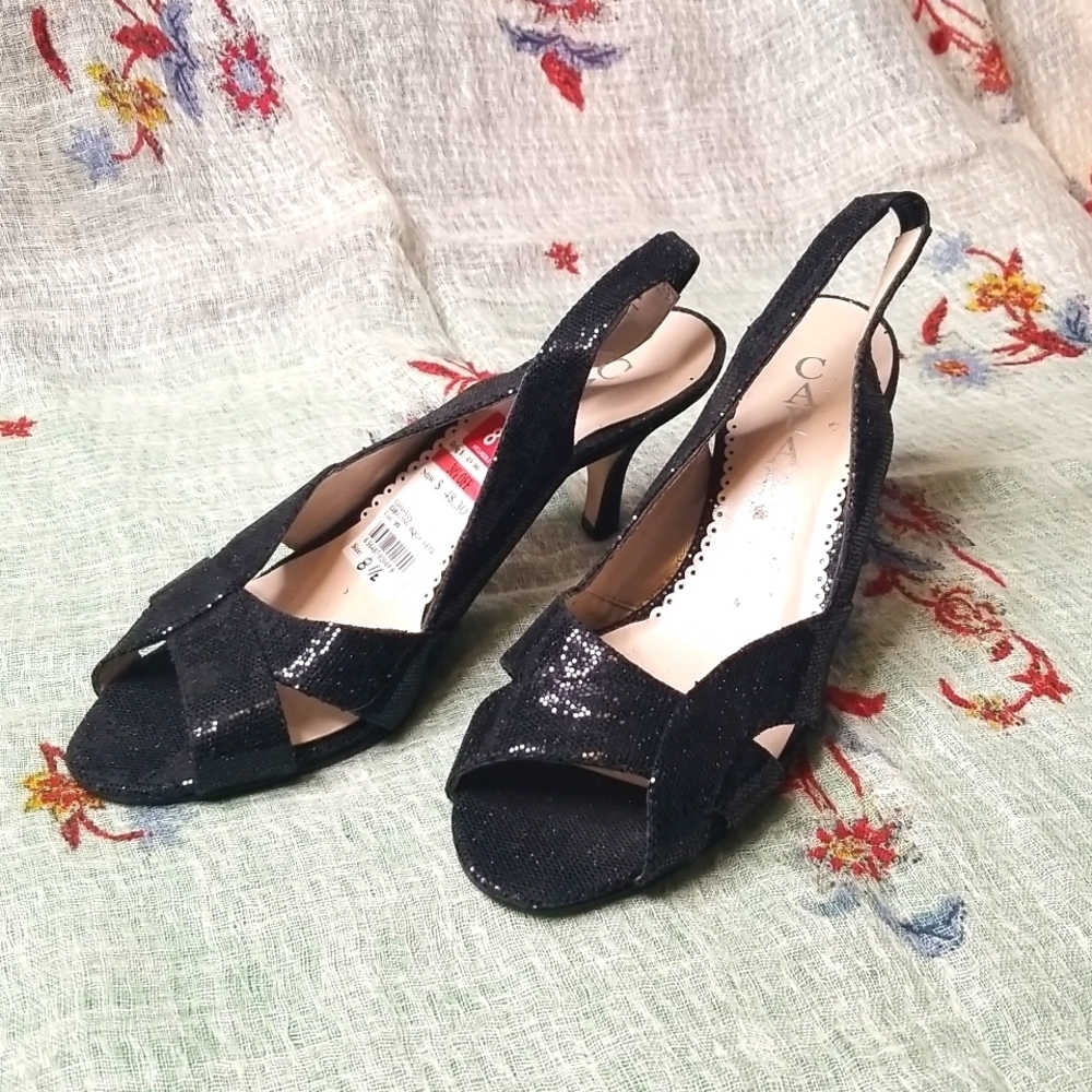 Caparros Black Sparkly Slingback Heels Bow Size 8.5 NWT